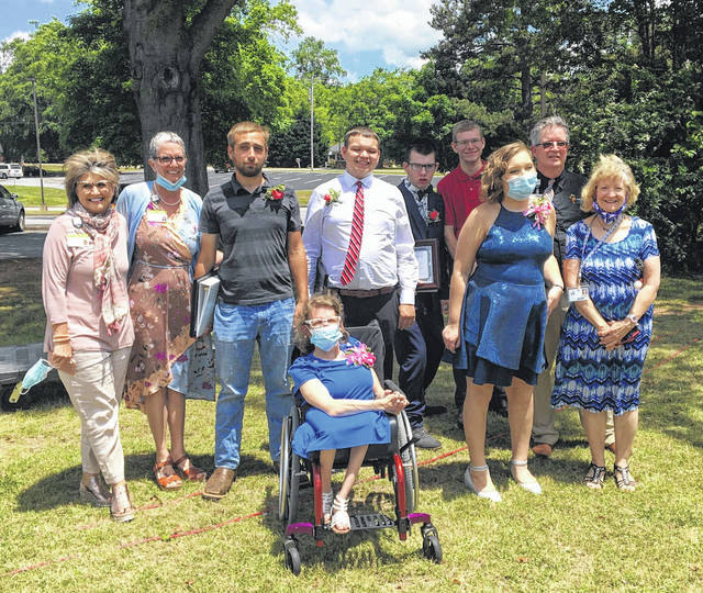127185812_web1_thumbnail_BEH-PS-Graduates
From left: Pam Cantrell, SC Voc Rehab job coach, Teri Lilland, SDPC, teaching assistant/job coach, Dakota Ridgon, Skylor Cartee, Chris Chastain, Grant Chapman, George McLeer, SDPC instructor. Front row: Keli Grace Powell, Ariel Pace and Ms. Campbell, SC Commission of the Blind.
Courtesy photo