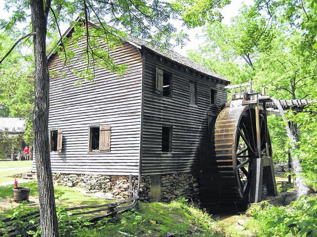 129359484_web1_mill
There will be lots to see on February 18 as Hagood Mill hosts a variety of folklife and traditional-arts demonstrations.
File photo