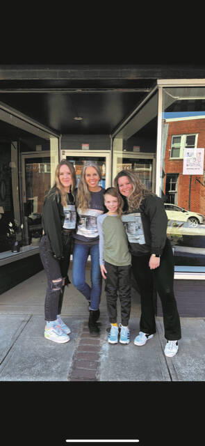 130346191_web1_biz
Pictured are Autumn Shimp, Susana Shimp-Huntington (owner), Benjamin Shimp and Mercy Jones.
Courtesy photo