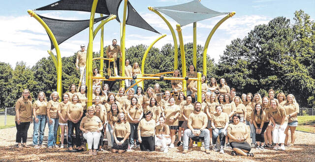 2025-2026 Faculty and staff from Six Mile Elementary School, led by Principal Melissa Terry (pictured front left, seated).