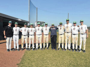 Chess and baseball: A good mix for Davenport